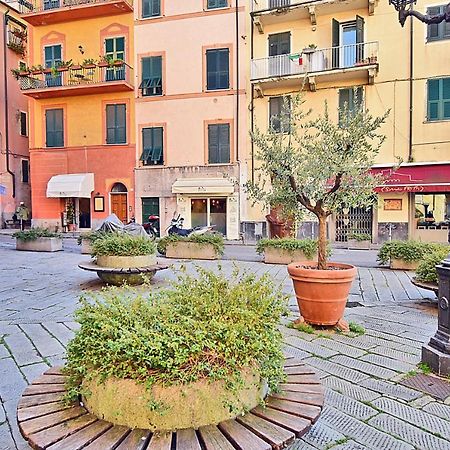 Ferienwohnung La Tana Del Poeta Lerici Exterior foto