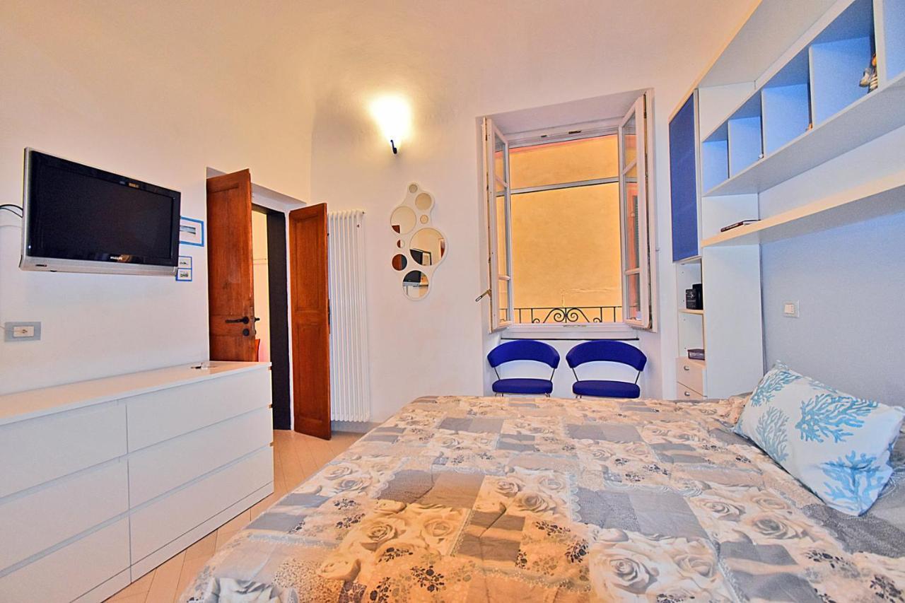 Ferienwohnung La Tana Del Poeta Lerici Exterior foto