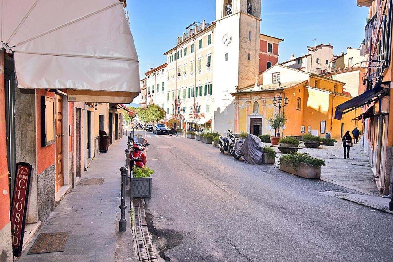 Ferienwohnung La Tana Del Poeta Lerici Exterior foto