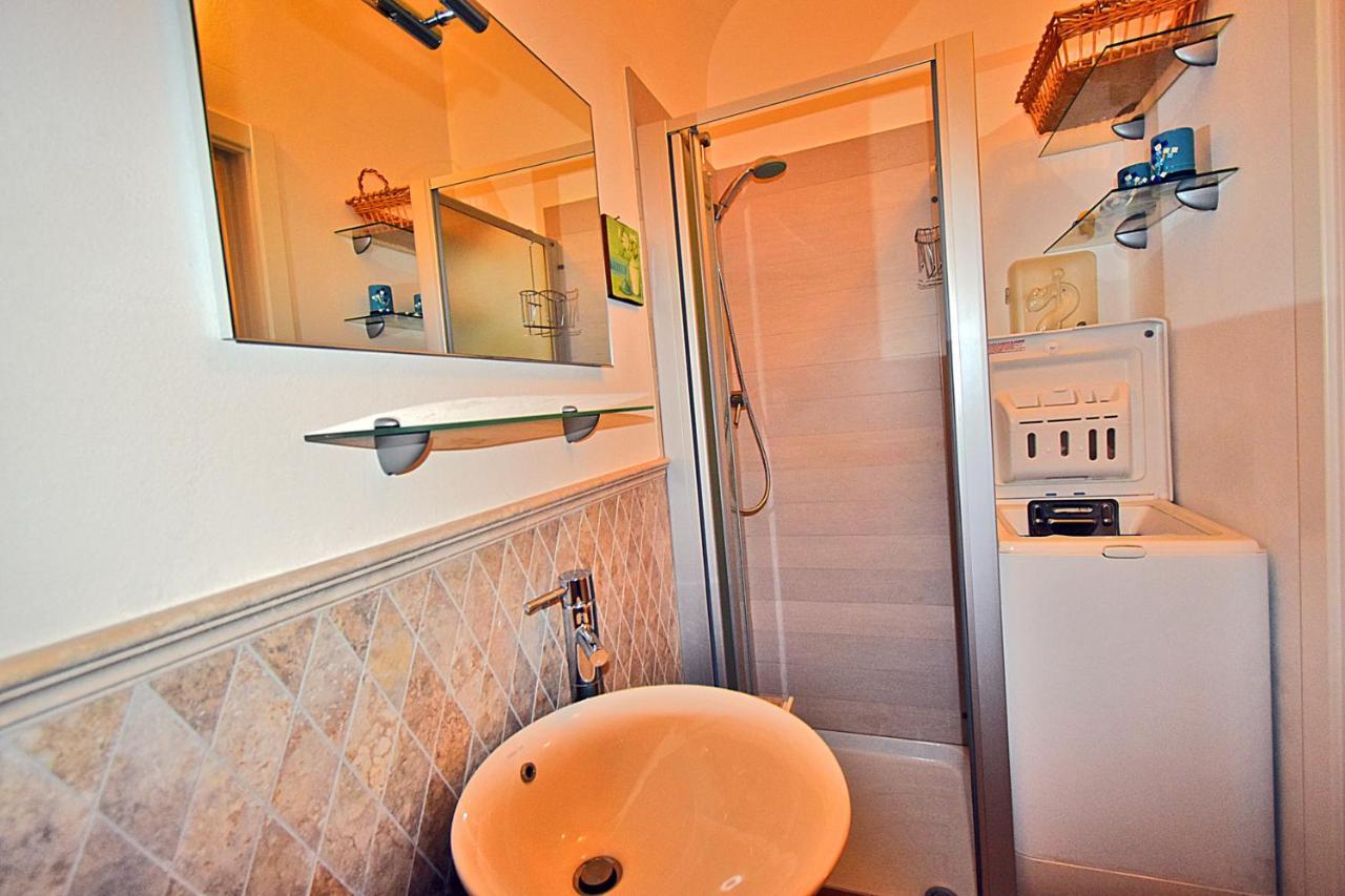 Ferienwohnung La Tana Del Poeta Lerici Exterior foto