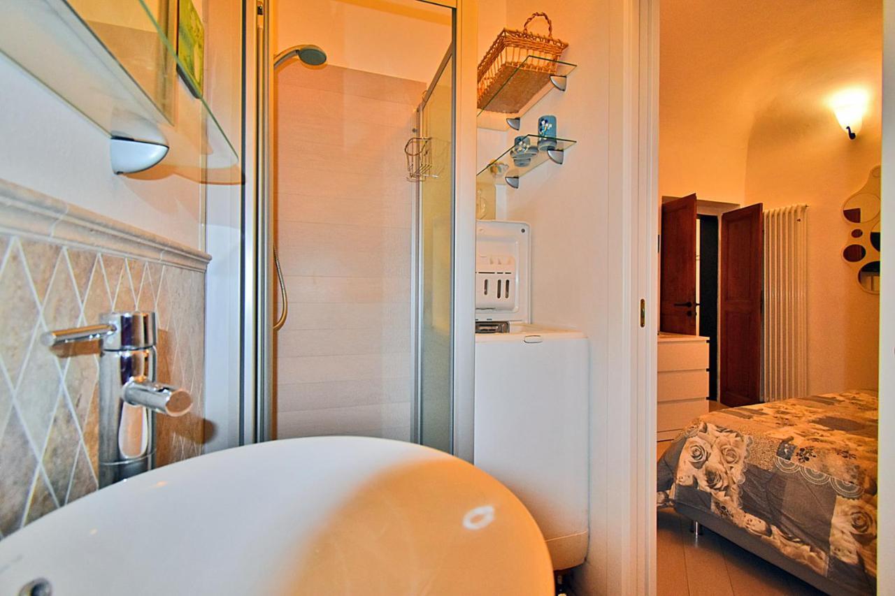 Ferienwohnung La Tana Del Poeta Lerici Exterior foto