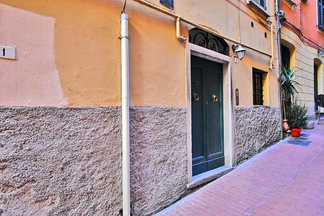 Ferienwohnung La Tana Del Poeta Lerici Exterior foto